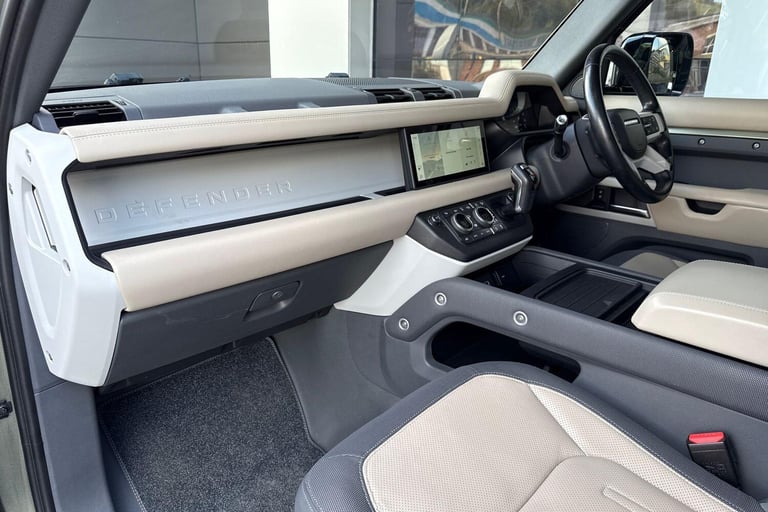 2021 Land Rover Defender 110 2.0 P400e 15.4kWh X-Dynamic HSE SUV 5dr Petrol Plug-in Hybrid Auto 4...