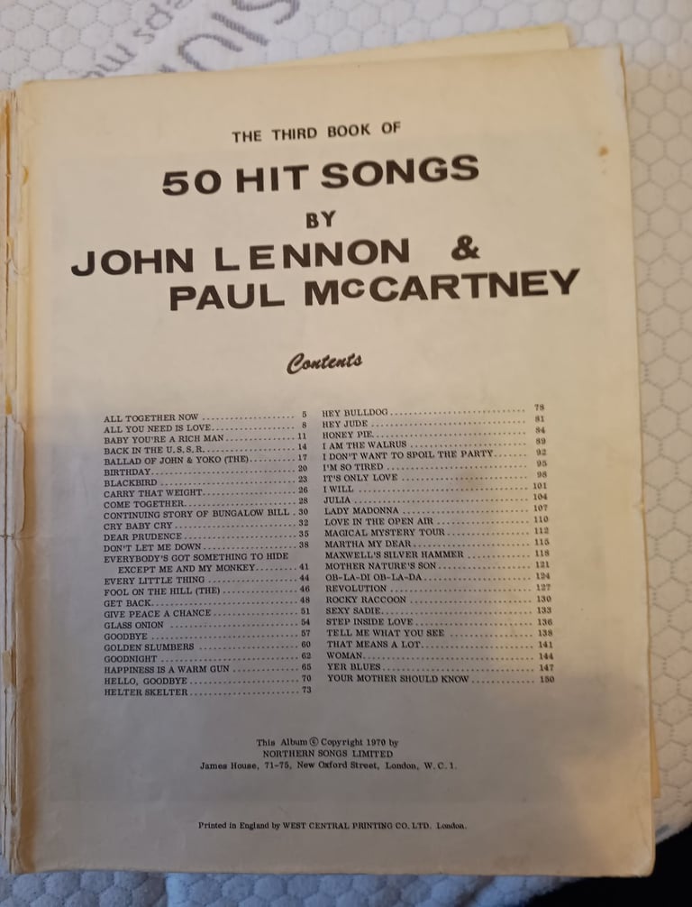 3 x Beatles Songbooks (150 Songs with Lyrics and Tabs)