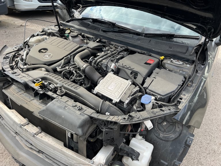 2020 MERCEDES BENZ A CLASS A250 AMG LINE 1.3 HYBRID ELECTRIC DAMAGED SALVAGE 
