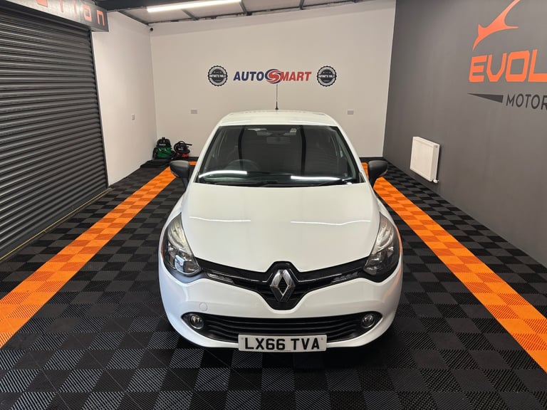 2016 Renault Clio 1.2 16V Play 5dr HATCHBACK Petrol Manual