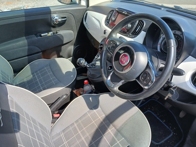 Fiat, 500, lounge  Hatchback, 2018, Manual, 1242 (cc), 3 doors