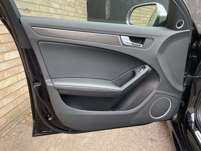 2014 Audi A4 4.2 RS 4 FSI Quattro Auto 4WD 5dr Estate Petrol Automatic