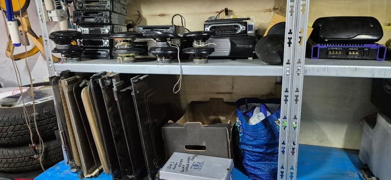 CARAVAN BREAKER used camper caravan motorhome parts.