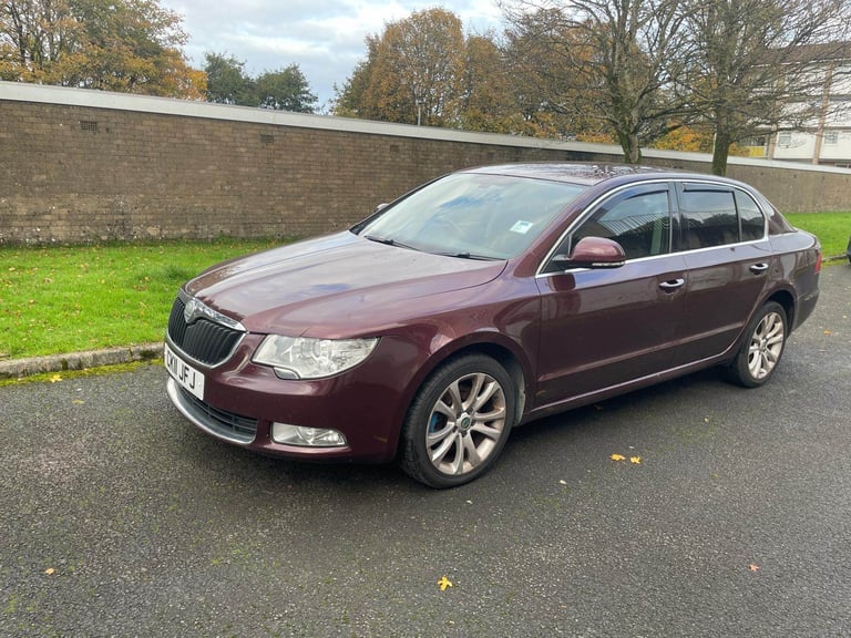 Skoda, SUPERB, Hatchback, 2011, Semi-Auto, 1798 (cc), 5 doors