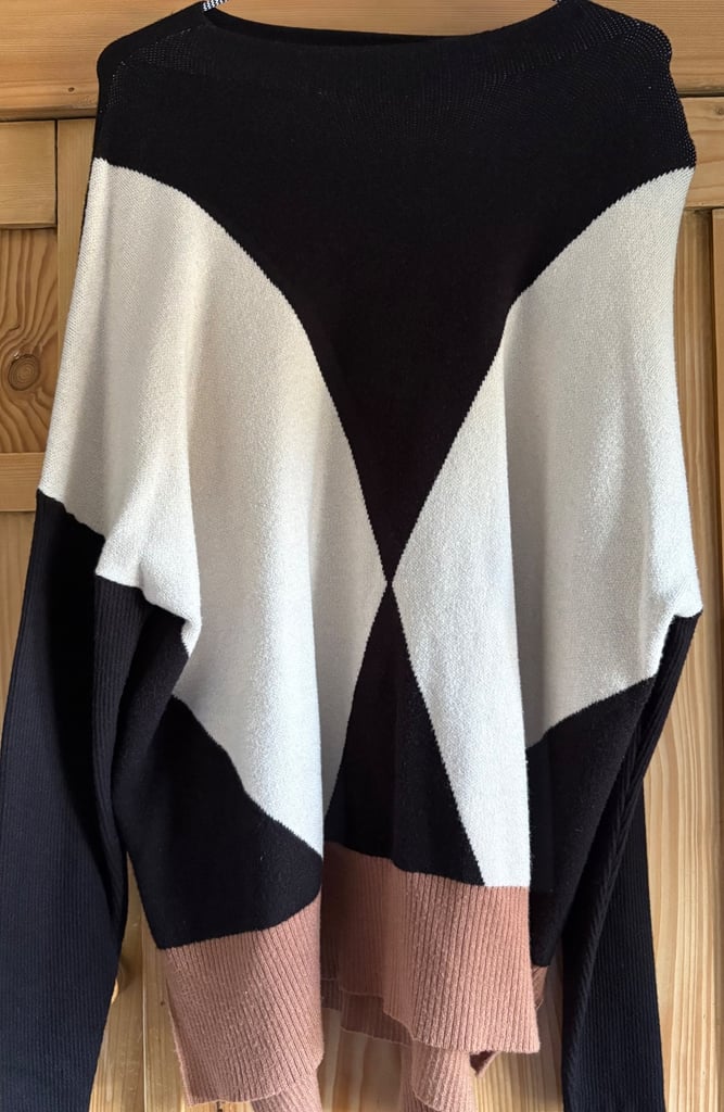 image for Black And White River Island Jumper 