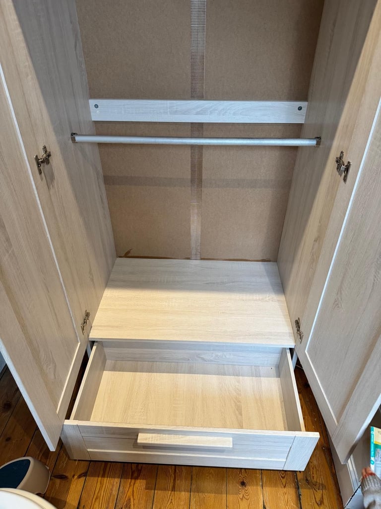 Mamas & Papas Atlas nursery furniture wardrobe and drawers