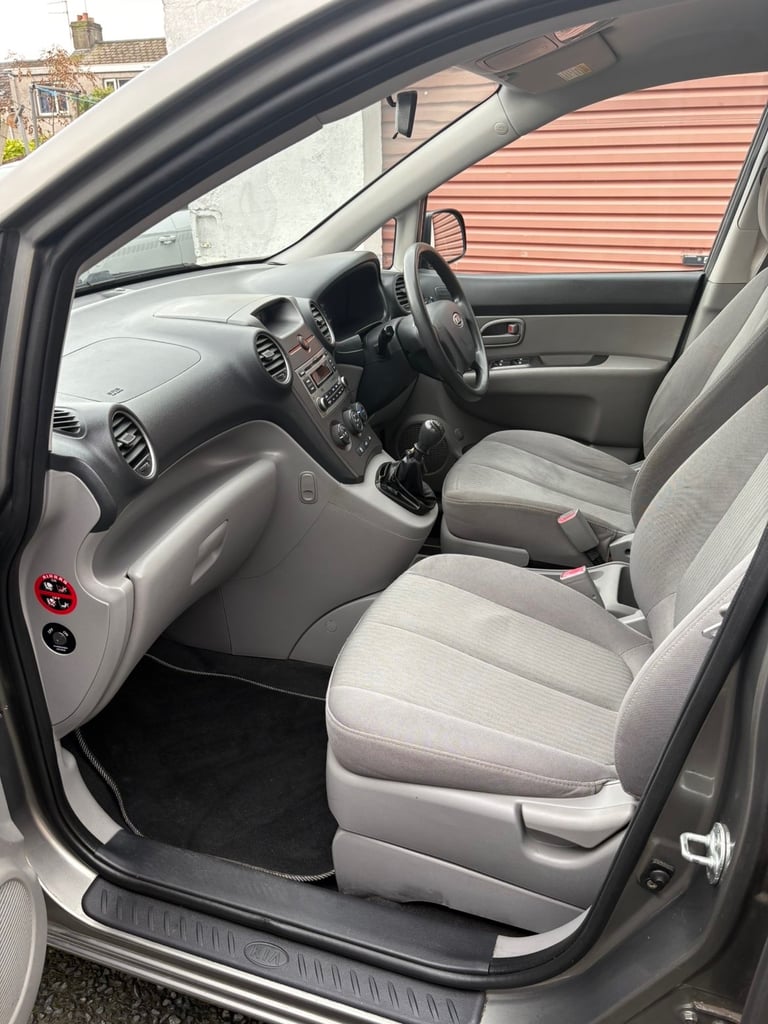 Kia, CARENS, MPV, 2010, Manual, 1591 (cc), 5 doors