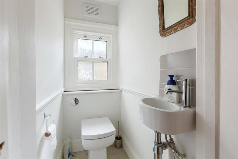 🌟Modern Double Room🌿Just Minutes from Wood Green Station!