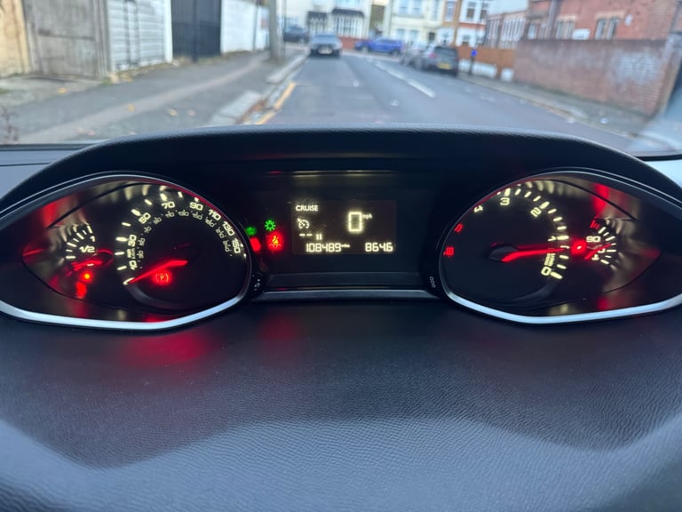 Peugeot, 308, Hatchback, 2019, Manual, 1560 (cc), 5 doors