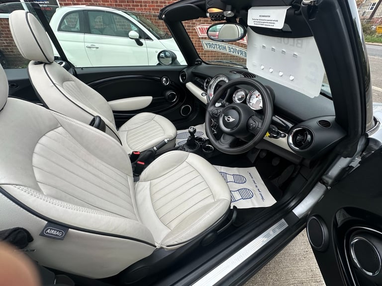 2010 MINI Convertible 1.6 Cooper [122] 2dr CONVERTIBLE Petrol Manual