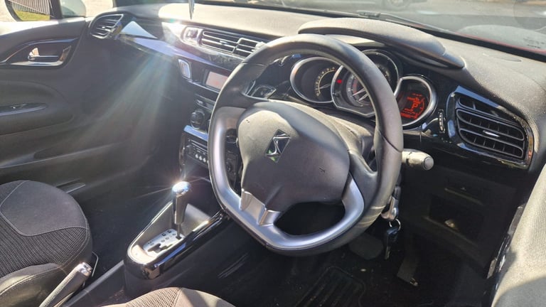 Citroen, DS3, Hatchback, 2012, Other, 1598 (cc), 3 doors