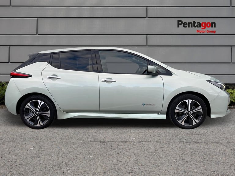  Nissan Leaf 40kwh 2.zero Hatchback 5dr Electric Auto 150 Ps Electric