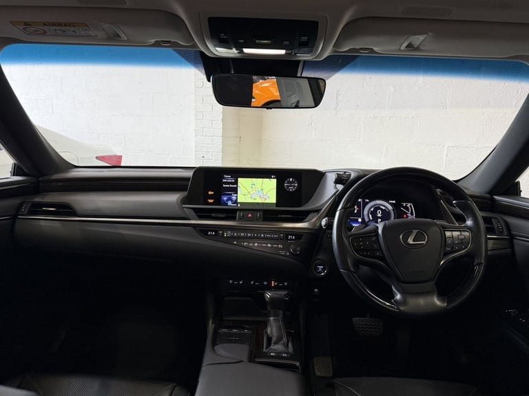 2019 Lexus ES 2.5 300h Saloon 4dr Petrol Hybrid E-CVT Euro 6 (s/s) (218 ps) Saloon PETROL/ELECTRI...