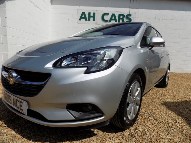 VAUXHALL CORSA 1.4 DESIGN. MORE PHOTOS AND VIDEO LINK ON OUR WEBSITE