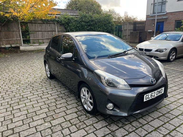 2013 Toyota Yaris 1.5 VVT-i Hybrid T Spirit 5dr CVT HATCHBACK PETROL/ELECTRIC Automatic