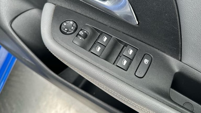 2022 Vauxhall Mokka 1.2 Turbo Elite Premium SUV 5dr Petrol Manual Euro 6 (s/s) (130 ps) Manual Ha...