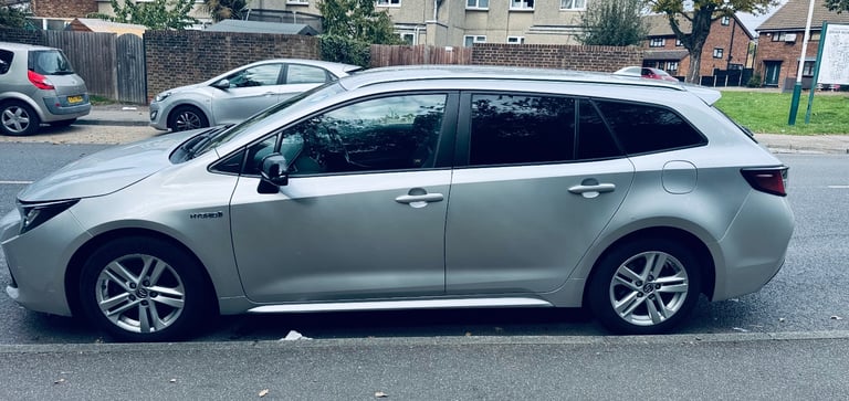 Toyota, COROLLA, Estate, 2019, Other, 1798 (cc), 5 doors
