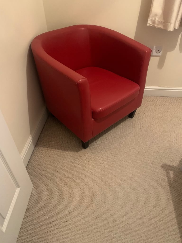 image for Red Tub Cair