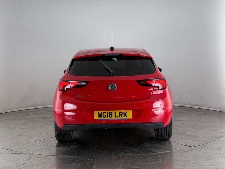 2018 Vauxhall Astra 1.4i SRi Euro 6 5dr Hatchback Petrol Manual
