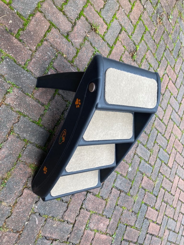 Folding dog set of steps
