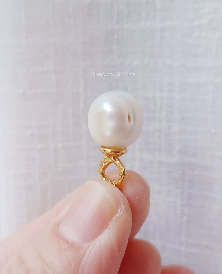 24K Gold Plated Large Genuine Pearl Necklace for Women Elegant Minimalist