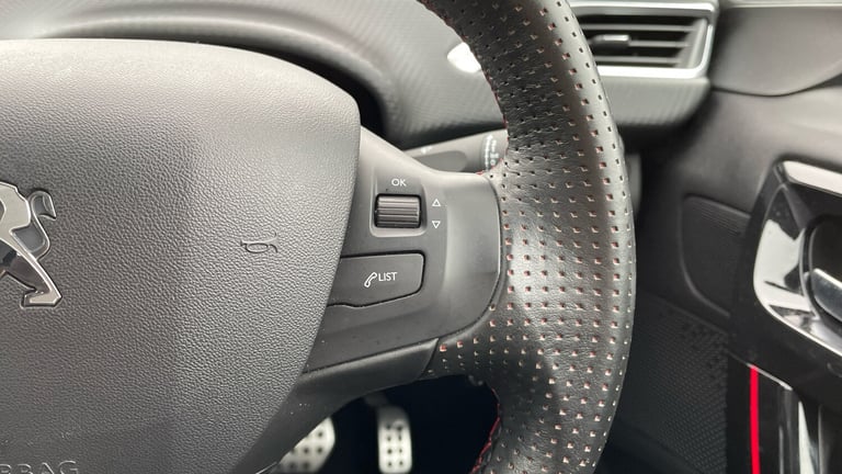 2018 Peugeot 208 1.2 PureTech GPF GT Line Hatchback 5dr Petrol EAT Euro 6 (s/s) (110 ps) Hatchbac...