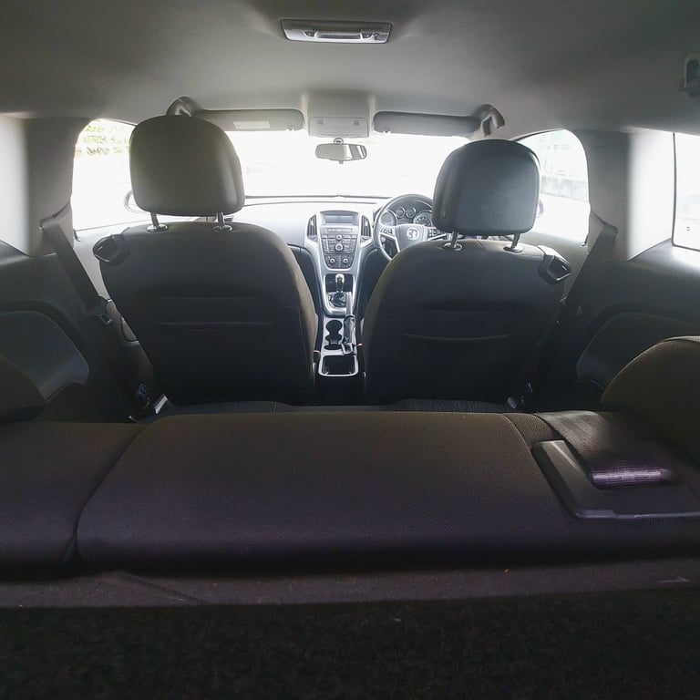 2014 Vauxhall Astra 1.4 Petrol Full Service History 