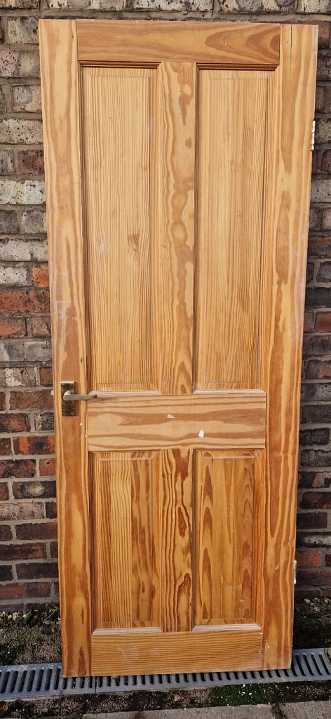 Internal pine door