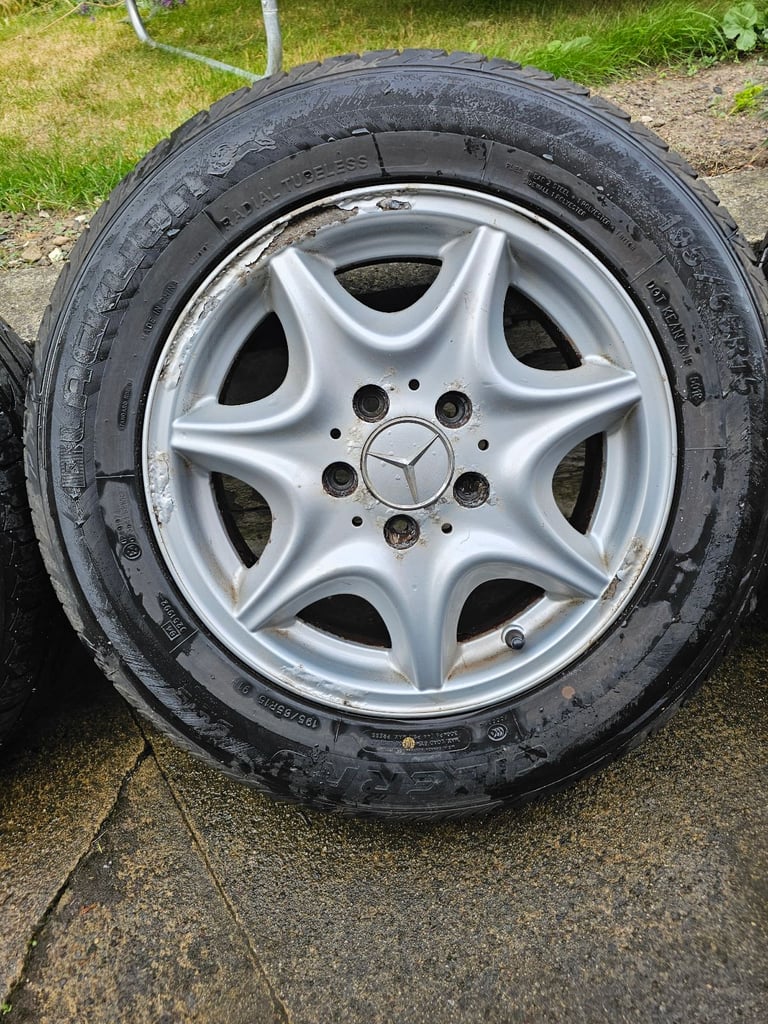 Mercedes c-class alloy wheels x4 with good tyres