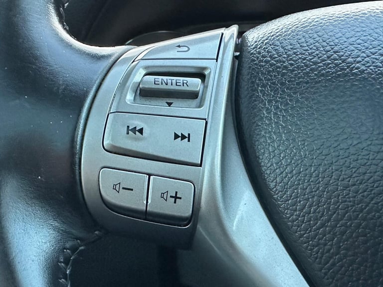 2014 Nissan Qashqai 1.2 DIG-T Acenta Premium 2WD Euro 5 (s/s) 5dr HATCHBACK Petrol Manual