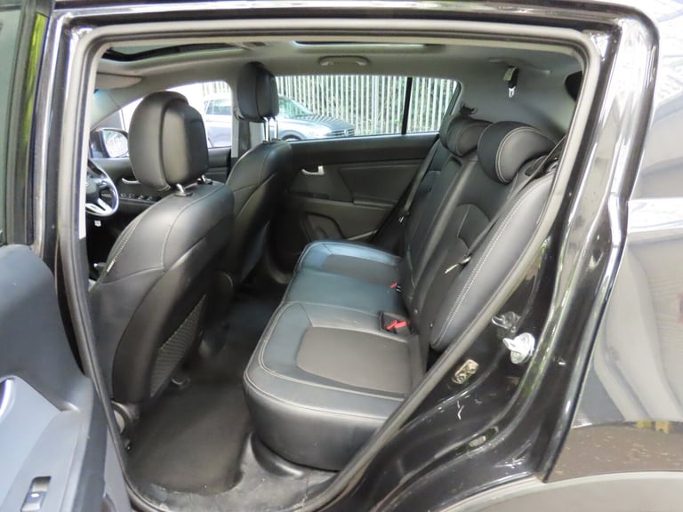 2015 Kia Sportage 1.7 CRDi EcoDynamics 2 SUV 5dr Diesel Manual 2WD Euro 5 (s/s)