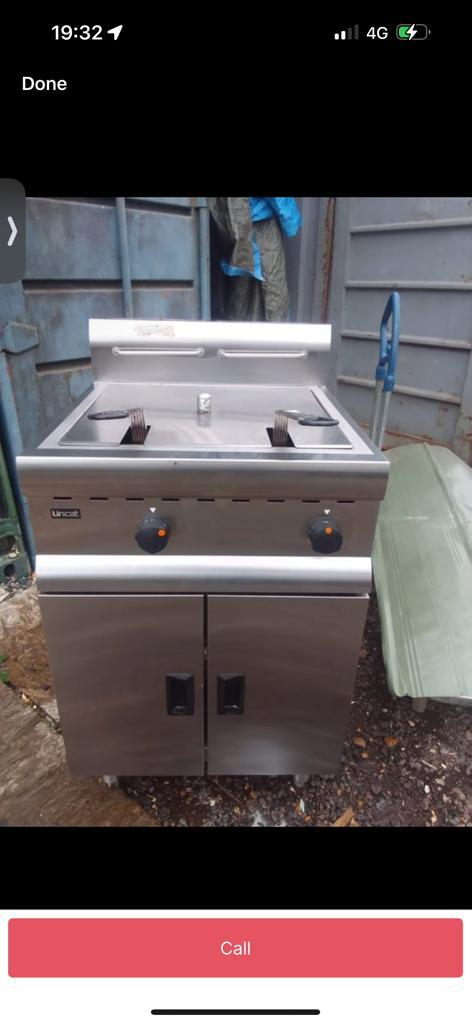 Commercial catering equipment restaurant kitchen trailer items 