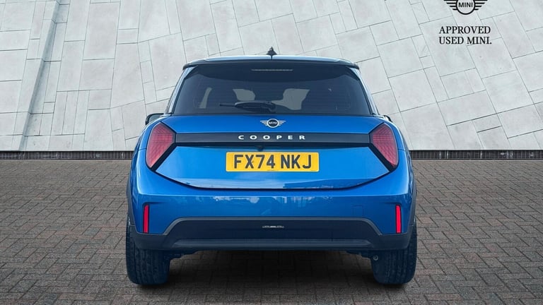 2025 MINI Cooper 1.5 C Exclusive 3dr Auto Hatchback Petrol Automatic