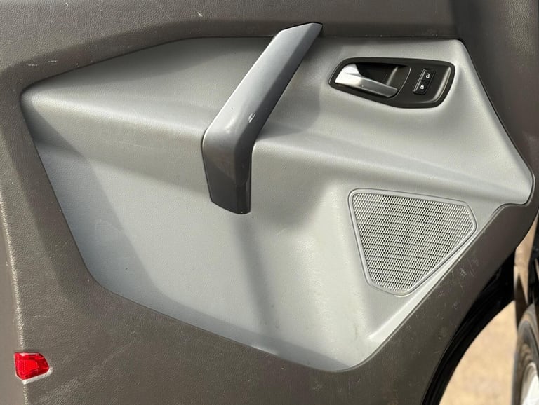 2014 Ford Transit Custom 2.2 TDCi 290 Limited L2 H1 5dr Diesel