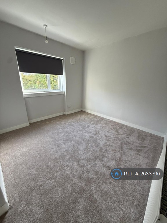 3 bedroom flat in Nethercairn Road, Glasgow, G43 (3 bed) (#2683796)