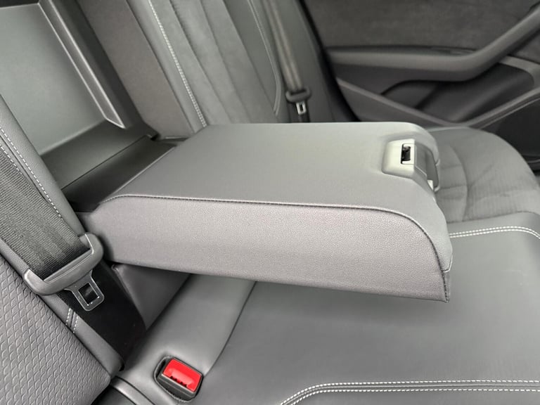 2023 Audi A4 Avant 2.0 TFSI 35 S line Estate 5dr Petrol S Tronic Euro 6 (s/s) (150 ps) ESTATE Pet...