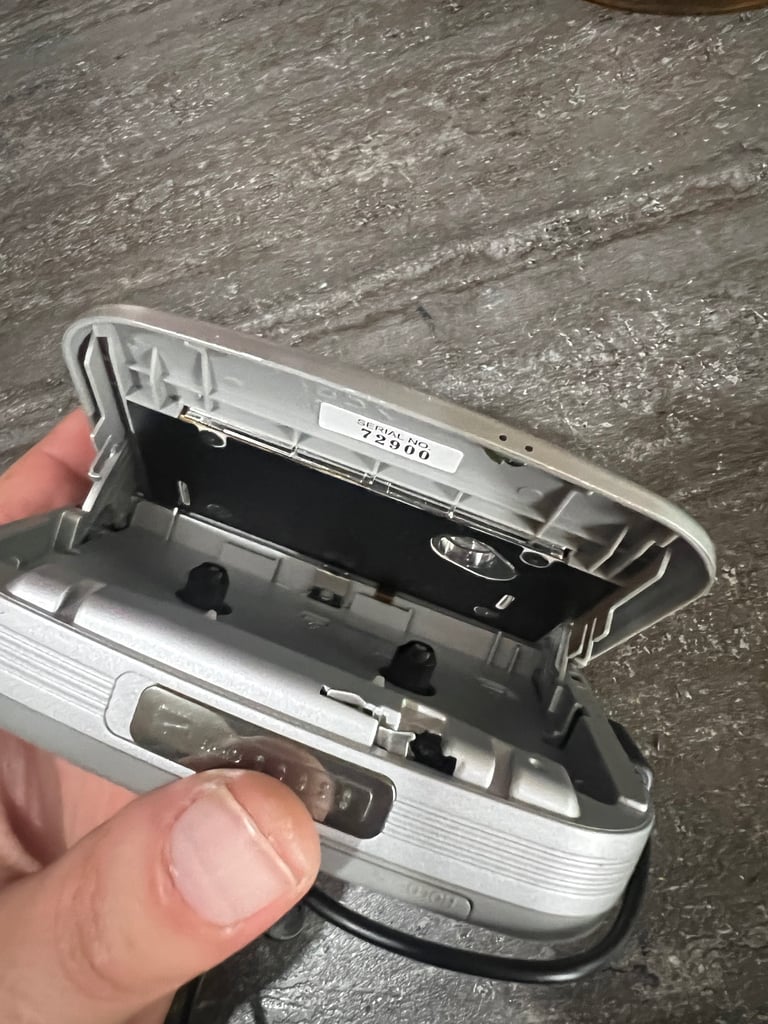 Sony Walkman WM-EX406 Remote Control Working single battery operated