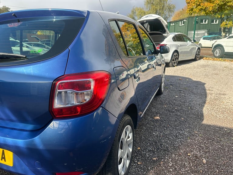 2013 Dacia Sandero 0.9 TCe Laureate Euro 5 5dr HATCHBACK Petrol Manual