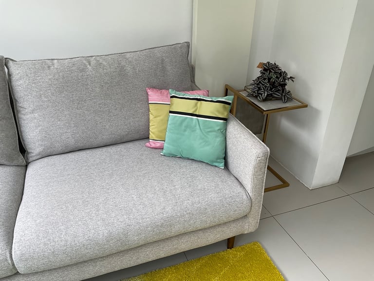 SITS Scandinavian sofa, large grey. Heals Habitat Ligne Roset, RRP £ 2.5+k so comfy 
