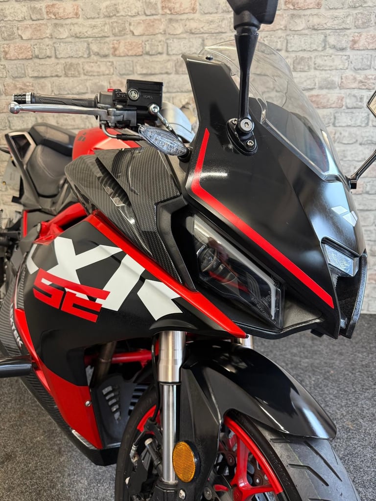 2024 Lexmoto TR 125-2 LXR 125 SE - 1 owner - 4k miles - Stunning colourway 