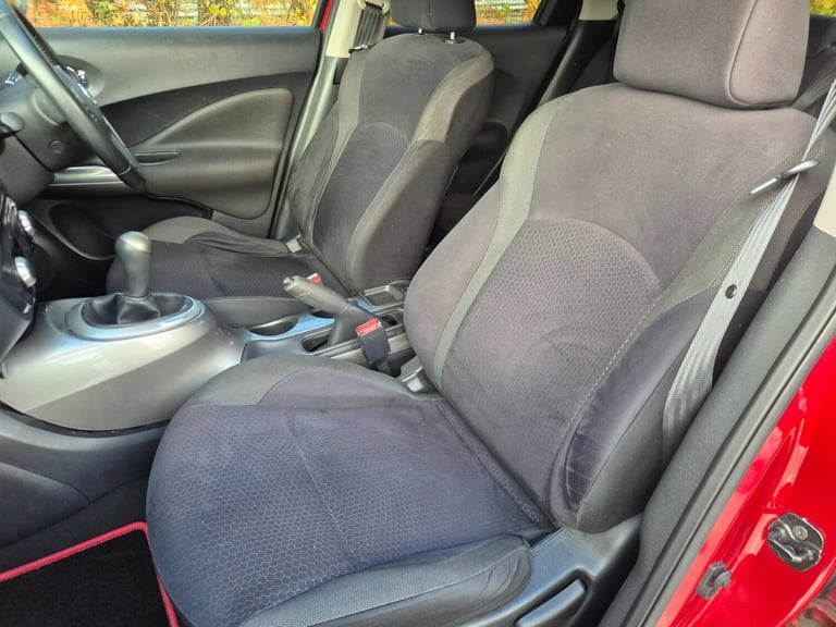 2012 Nissan Juke 1.6 Acenta 5dr [Premium Pack] HATCHBACK Petrol Manual