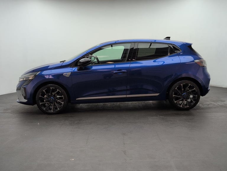 2024 Renault Clio 1.6 E-TECH esprit Alpine Hatchback 5dr Petrol Hybrid Auto Euro 6 (s/s) (145 HAT...