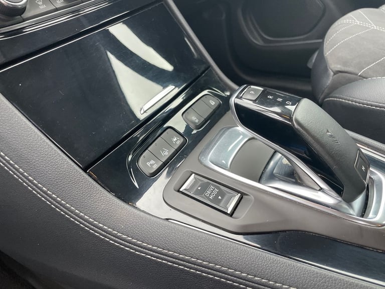 2022 Vauxhall Grandland Grandland 1.5T D Ultimate Auto Hatchback Diesel Automatic