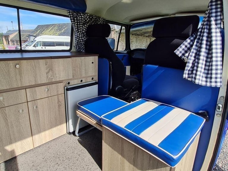 Volkswagen T2 Campervan