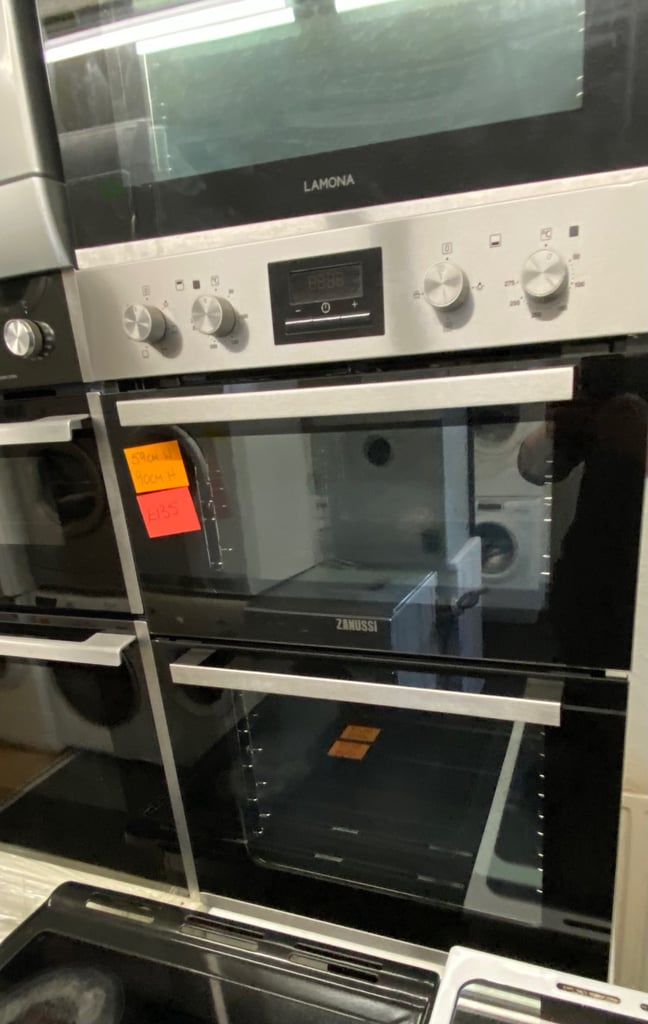 image for 📞SILVER ZANUSSI 90CM HIGH 59CM WIDE INTEGRATED ELECTRIC OVEN 