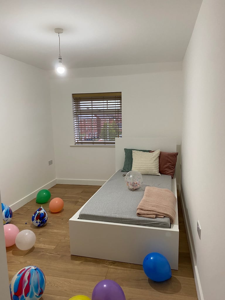 IKEA single bed and mattress 
