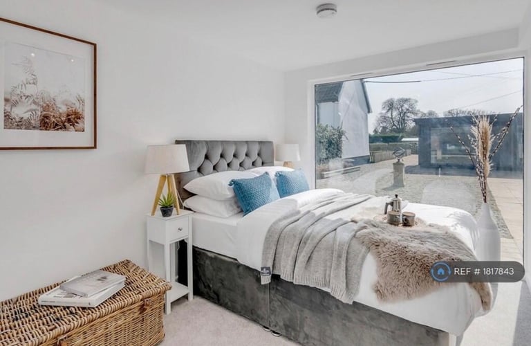 Fully furnished 3 bedroom annex available to rent immediately £1295