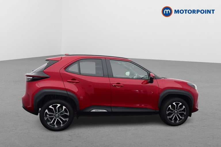image for 2024 Toyota Yaris Cross 1.5 Hybrid Design 5dr CVT Estate Hybrid Automatic
