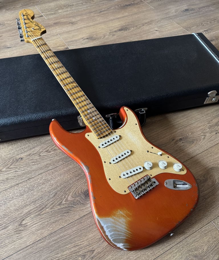 Fender Custom Shop '69 Tomatillo Stratocaster Heavy Relic Candy Tangerine - Trades