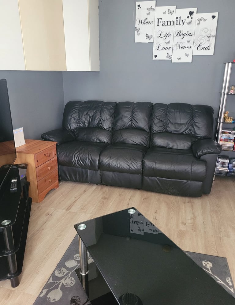   (   FLAT EXCHANGE WANTED..   )